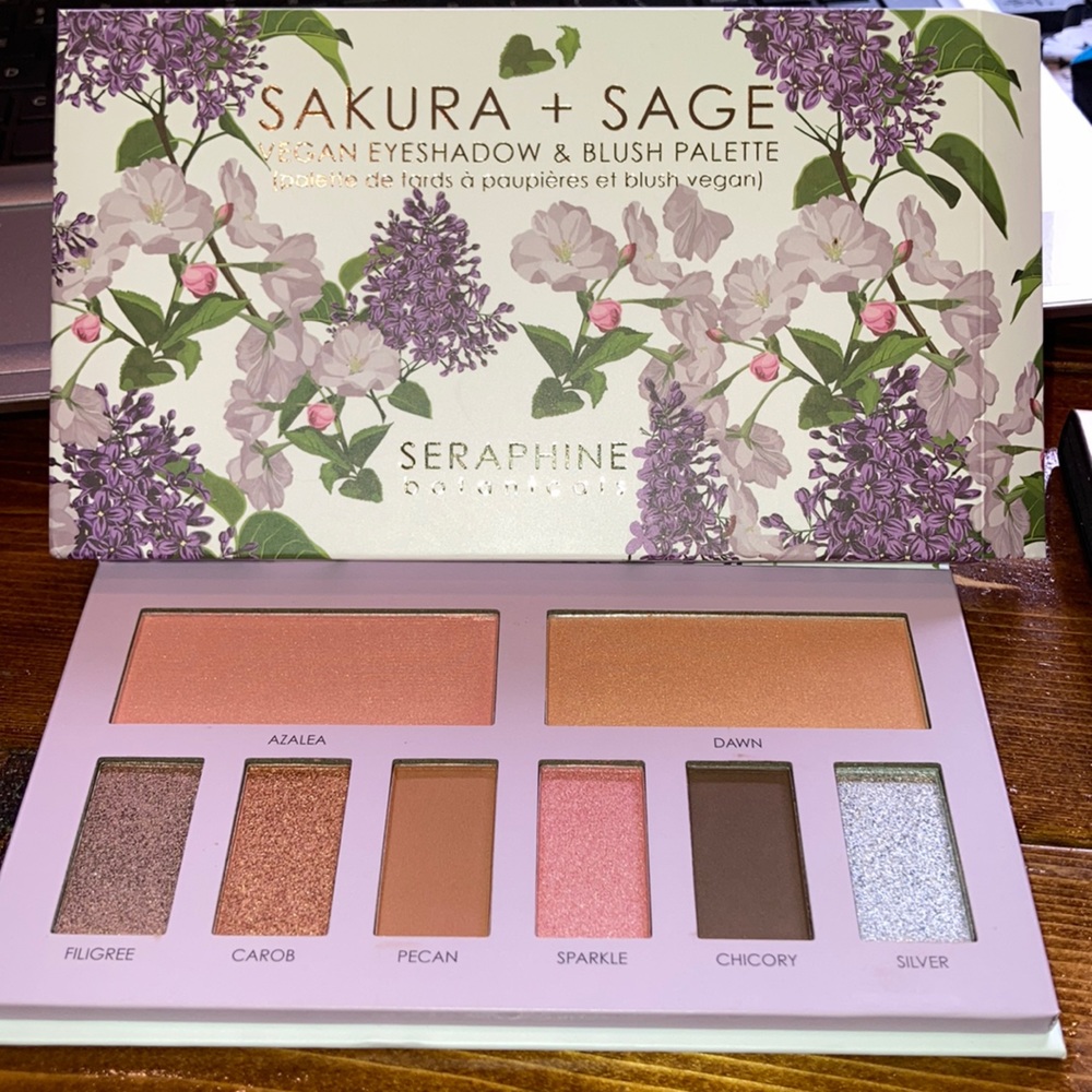 Vegan Eyesahdow & Blush Palette